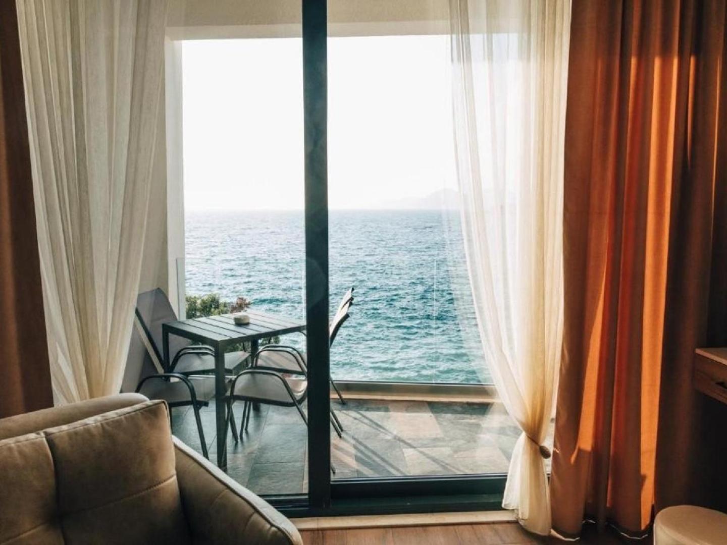 Hayal Boutique Hotel บาร์ ภายนอก รูปภาพ